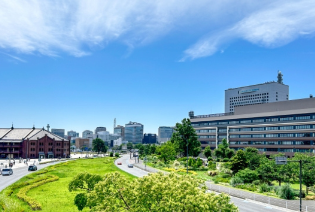 新港中央広場